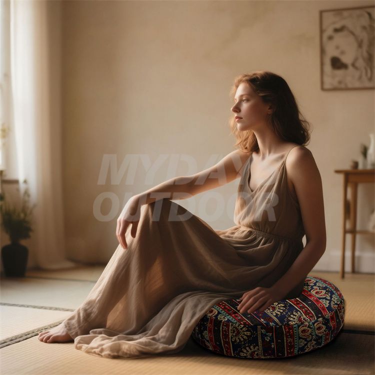 Meditation Zafu Floor Cushion Cover (2) Meditation Zafu Floor Cushion Cover (2)