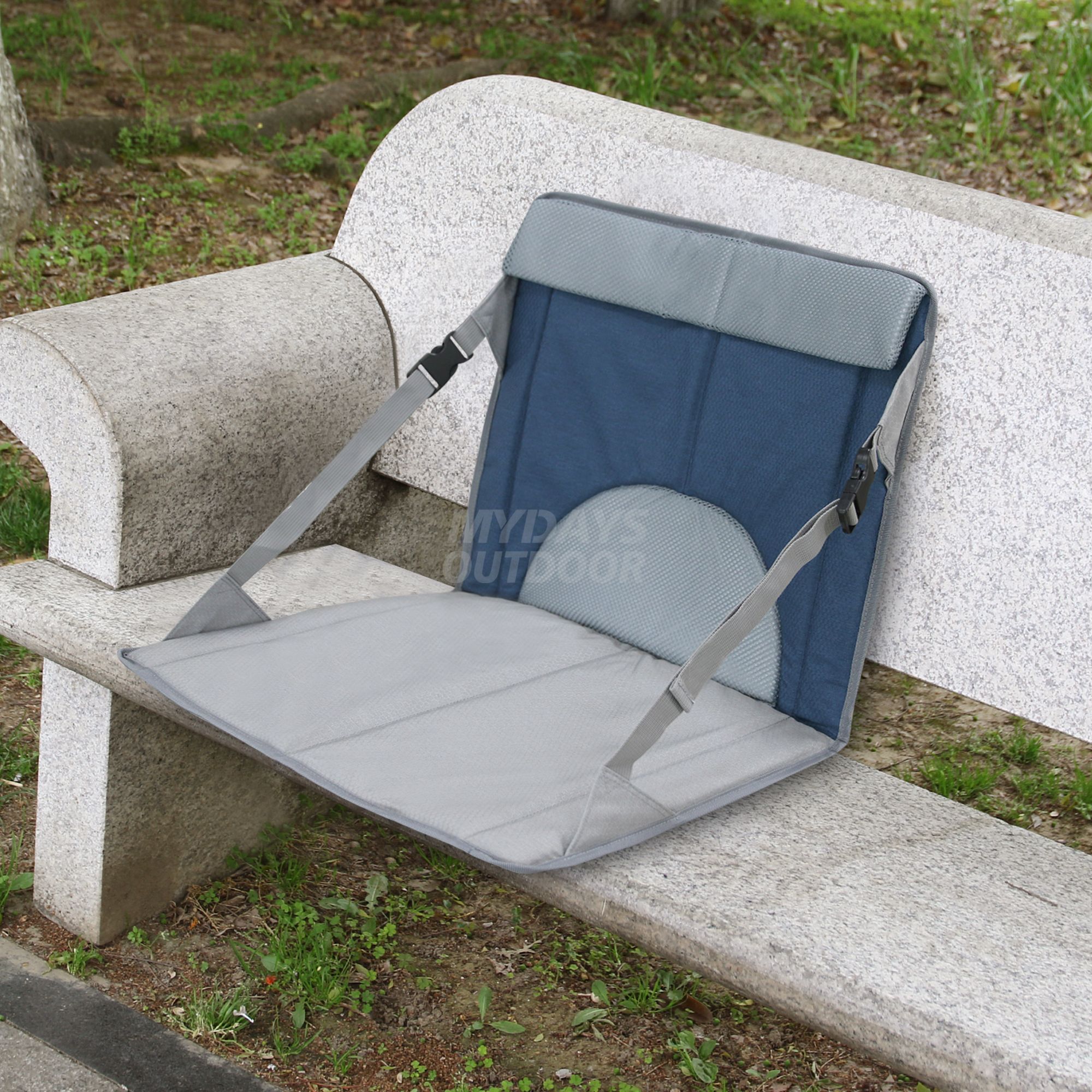 Foldable Breathable Seat Cushion (5) Foldable Breathable Seat Cushion (5)